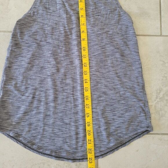 LULULEMON sport top   - Picture 4 of 5